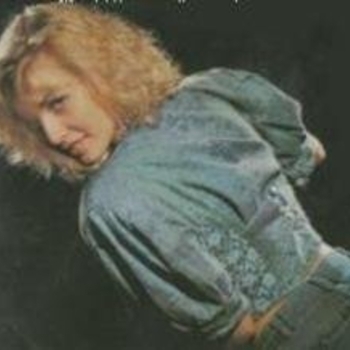 Moltocarina - Voice Of The Night (Hot Mix)