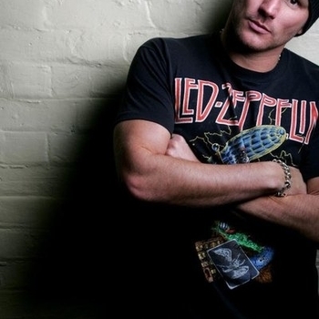 Mark Knight & D. Ramirez vs. Underworld - Downpipe (Original Club Mix)