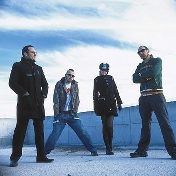 Mikro - Bass Rock Playbox