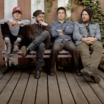 Артист Monsters of Folk