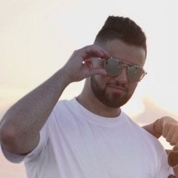 Олег Айкью and Massimo - Uno Dos Tres