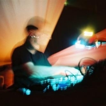 Matzak - One More Day (feat. &iz)