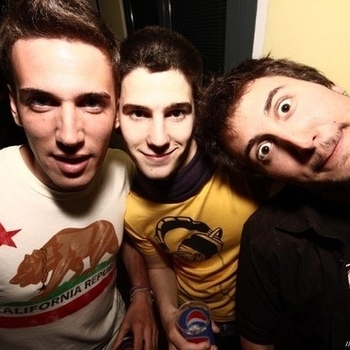 Macromism - Hip Charmer (Instrumental Version)