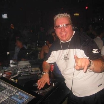 Max Deejay - Boys of Summer (Houze Bandits Versus Max Mafia Remix)