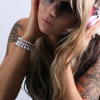 Miss Destiny - Yesterday (Vibekidz Remix)