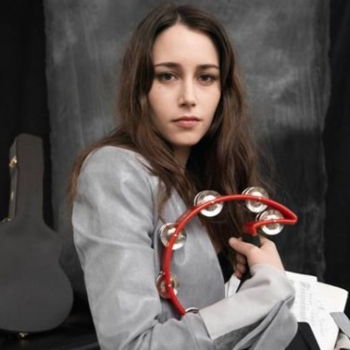 Marie Espinosa - La Fille Bien Née