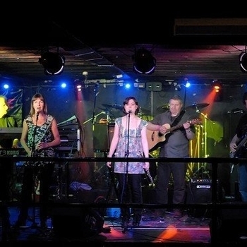 Mermaid Kiss - Shadow Girl