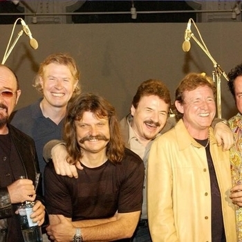 Man Doki Soulmates - Locomotive Breath