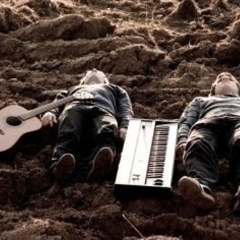 Marching Band - Gorgeous Behavior (Как я встретил вашу маму)