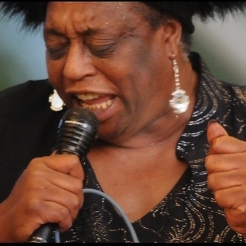 Артист Miss Blues