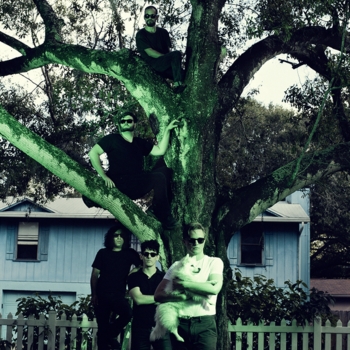 Merchandise - Flower of Sex (ОСТ из "Ранэвэйс / Беглецы / Runaways") (Серия 1)