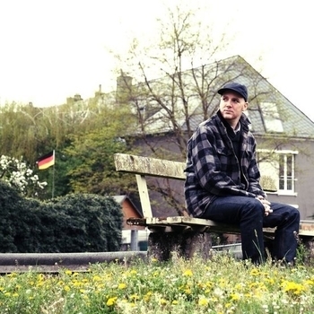 Muneshine & Darcys - Full throttle