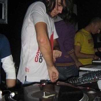 Marco Faraone - Time Is Running