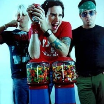 Marvelous 3 - Beautiful (Саундтрек из сериала "Зачарованные / Charmed") (Сезон 3)