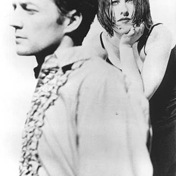 Gilsons feat Rachel Reis, Mulu - Bateu