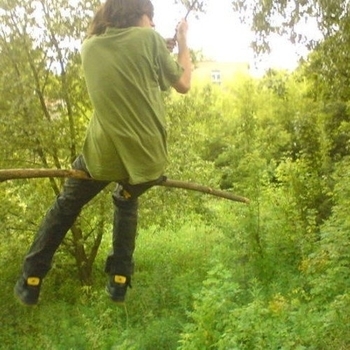 MNSN - Up in the sky