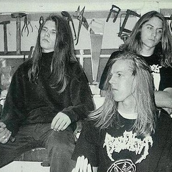 Mangled Torsos - Hold On The Past