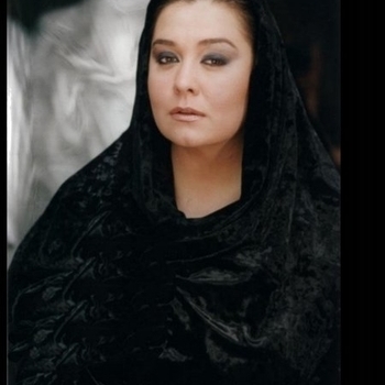 Monica Anghel - Ce Cauti Tu In Viata Mea