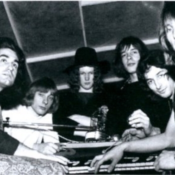 Mainhorse - Passing Years