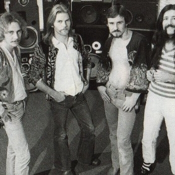 McOil - What''s This Live