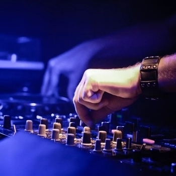 MC D - Безпрецендентно