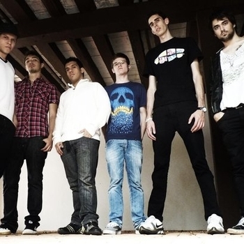 Nevada - Tu Vuo Fa L'americano (2006)