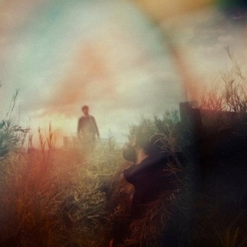 Night Beds - Lorraine