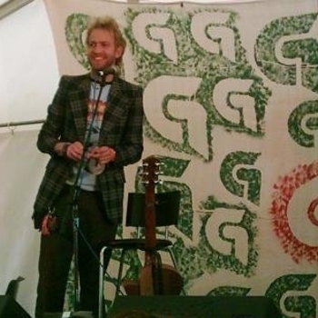 Nathan Johnson - Brothers In A One Hat Town (Overture)