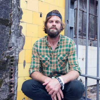 Neil Halstead - Two Stones In My Pocket