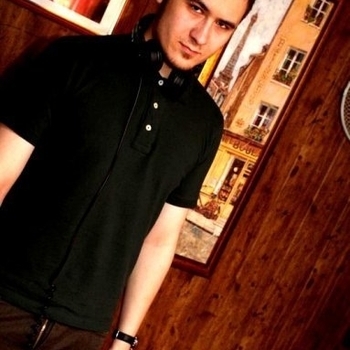 Nphonix & Logical - Anti Gravity