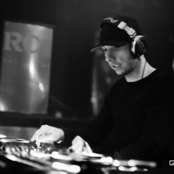 Nomine, Youngsta - 528