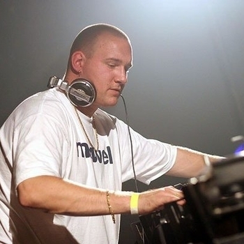 Negative A Feat. MC Justice - Breaking Barriers (Thunderdome Anthem 2010)