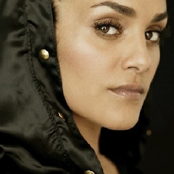 Donkey Sound, Natasja, Promoe - Regnen Slår Mod Ruden