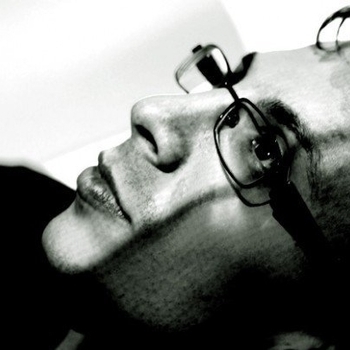 Neuroxyde - Yebo Yebo (Neuroxyde From Berlin Rework)