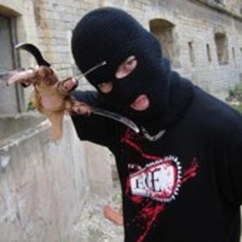 Nightmare 34 - Uniformenträgerin