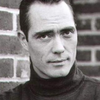 Eidos - Lara Plays In The Snow