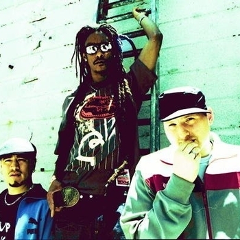 One Block Radius - Shoplifta