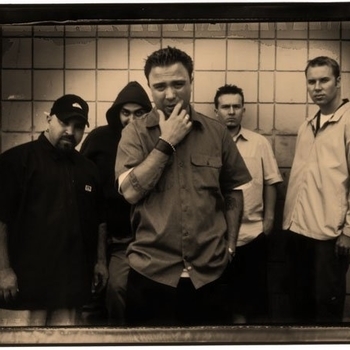 OneSideZero - New World Order [s1e13] (песня из сериала ''Тайны Смолвиля'' / ''Smallville'')