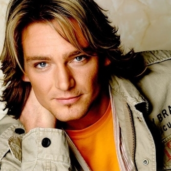 Oliver Thomas - Die Nacht Ist Viel Zu Schön Zum Schlafen Gehen