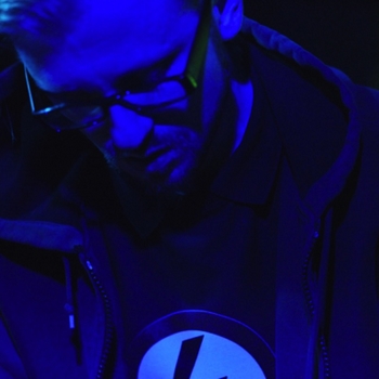 Oyaarss - ibumetīns sagurušai dvēselei (Dead Rows remix)