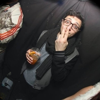 Bella Thorne and Prince Fox - Just Call (2019)