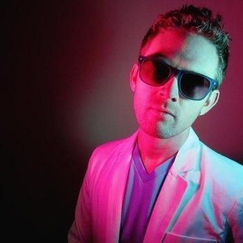 Lipless feat Patrick Baker - Stranger