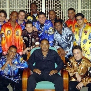 Pupy Y Los Que Son Son - Un Poquito Al Revés