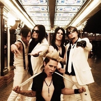 Private Line - Black Swan