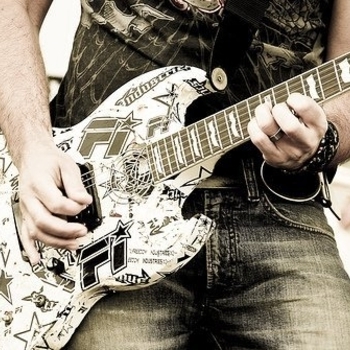 Phil X, Bojanic, Dick, Hooper, Cooke - Last Man Standing