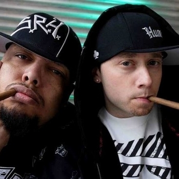 King Gordy - Float Away (feat. Potluck)