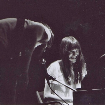 Артист Pinkshinyultrablast