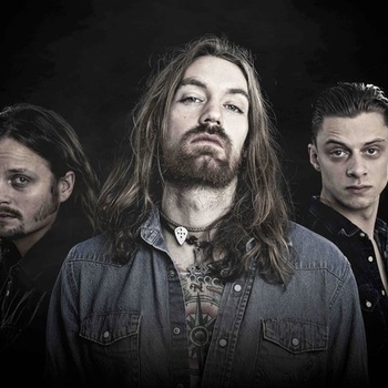 Артист Pet the Preacher