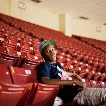 Privaledge Feat. Kidd Kidd - Bomb [Prod. By Kevin Durant & iFeedBetz]