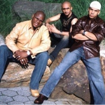 Ilegales - La Morena